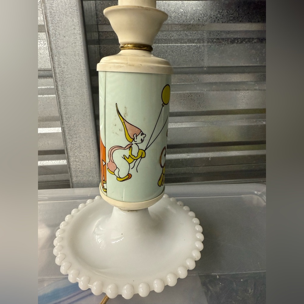 VTG collectible child's nursery lamp from the 1950s, featuring a milk glass base